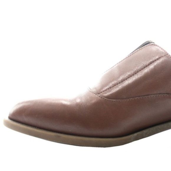 GUESS SLIP ON LEATHER FLATS SIZE 6 - Picture 1 of 5